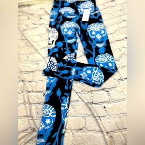 Comfy Leggings Halloween Skull Print Blue Black‎ One NWT OS fits most Small–XL